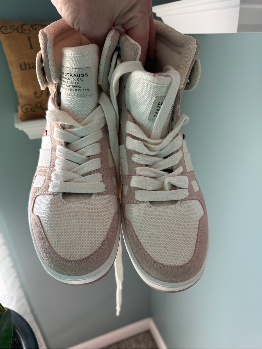 Levi's Women's High-Top Sneakers in Blush Pink and Cream